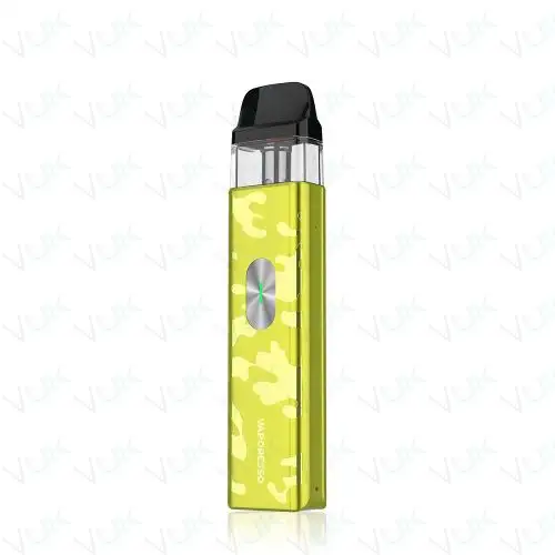 Vaporesso Xros 4 Mini Pod Kit + Vape UK 50/50 Shortfill Bundle